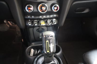 MINI Cooper SE Mosaert Edition