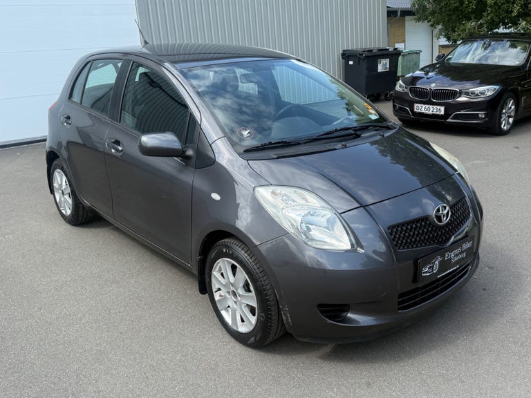 Toyota Yaris Luna