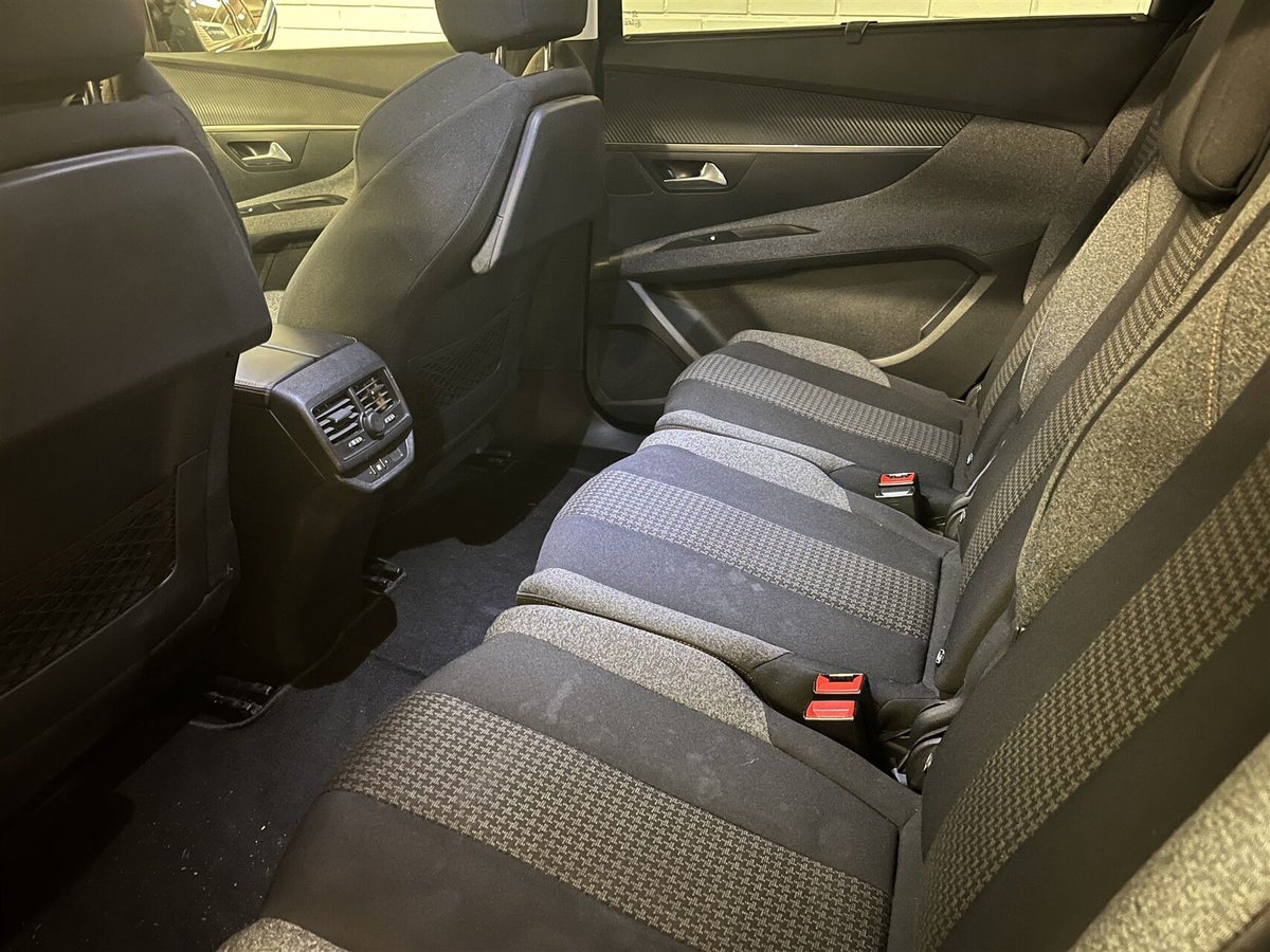 Peugeot 5008 BlueHDi 130 Strike 7prs billede 6