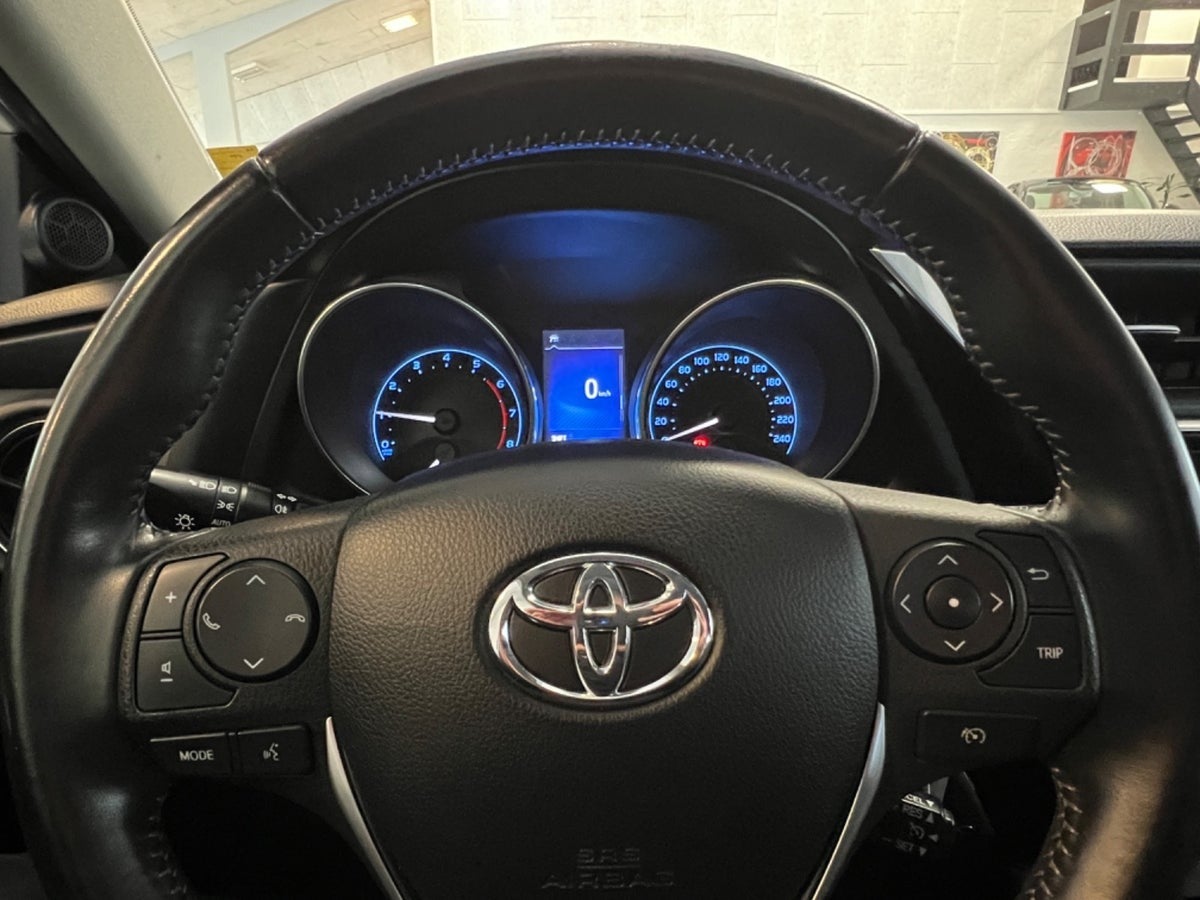 Toyota Auris 2017