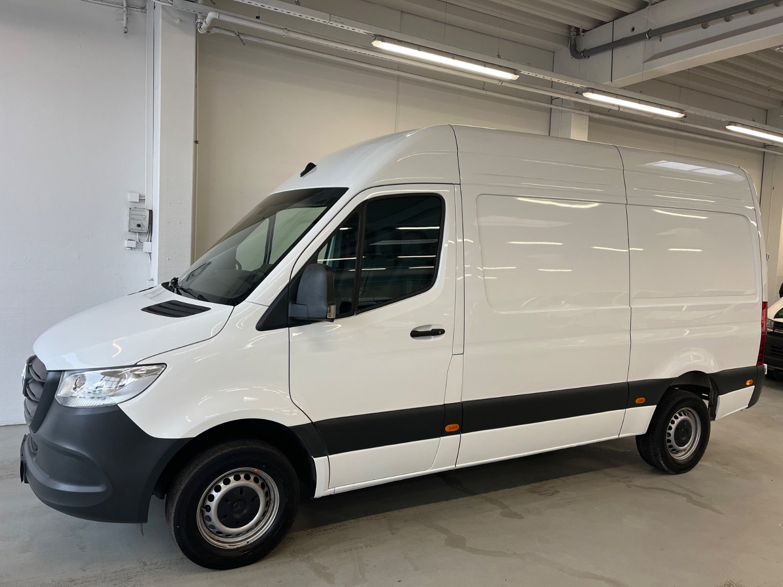 Billede af Mercedes Sprinter 317 2,0 CDi A2 Kassevogn PRO aut. RWD