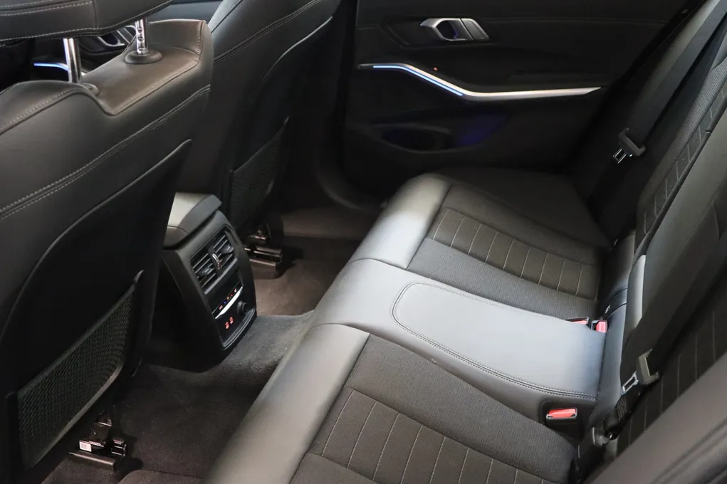 BMW 320d Sport Line aut.