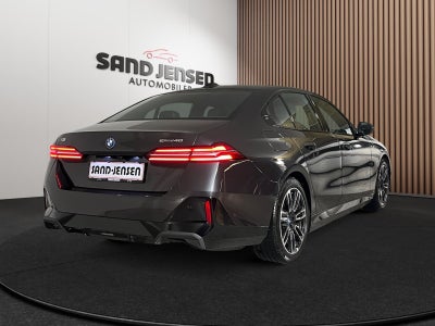 BMW i5 eDrive40 M-Sport
