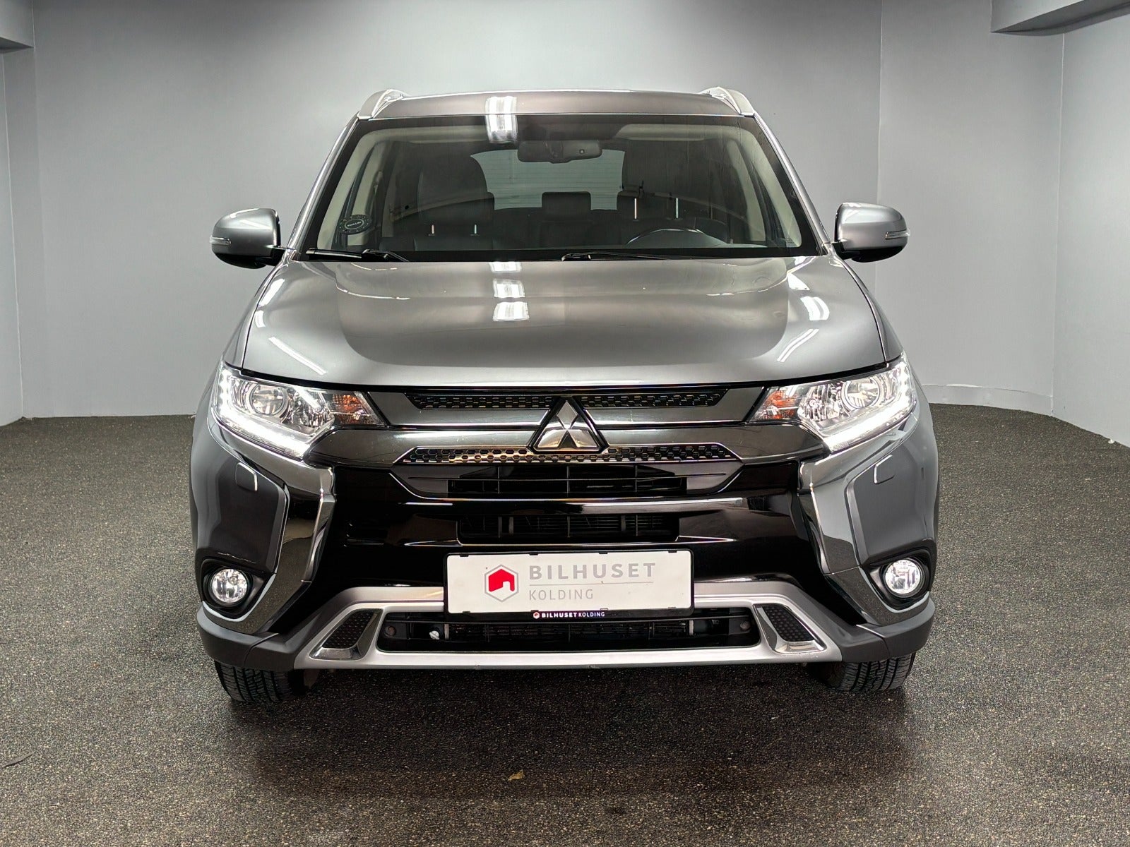 Billede af Mitsubishi Outlander 2,4 PHEV Inform CVT 4WD