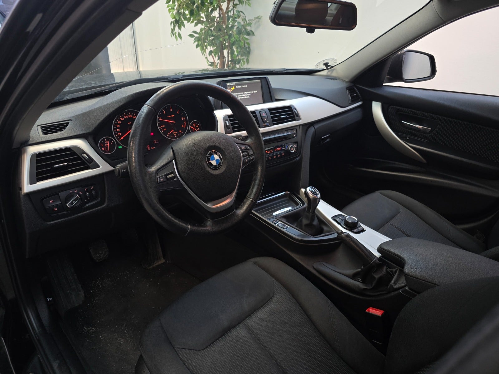 BMW 318d 2014