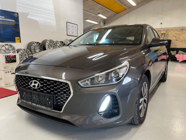 Hyundai i30 T-GDi Trend