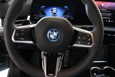 BMW iX2 xDrive30 M-Sport
