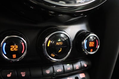 MINI Cooper SE Classic Trim