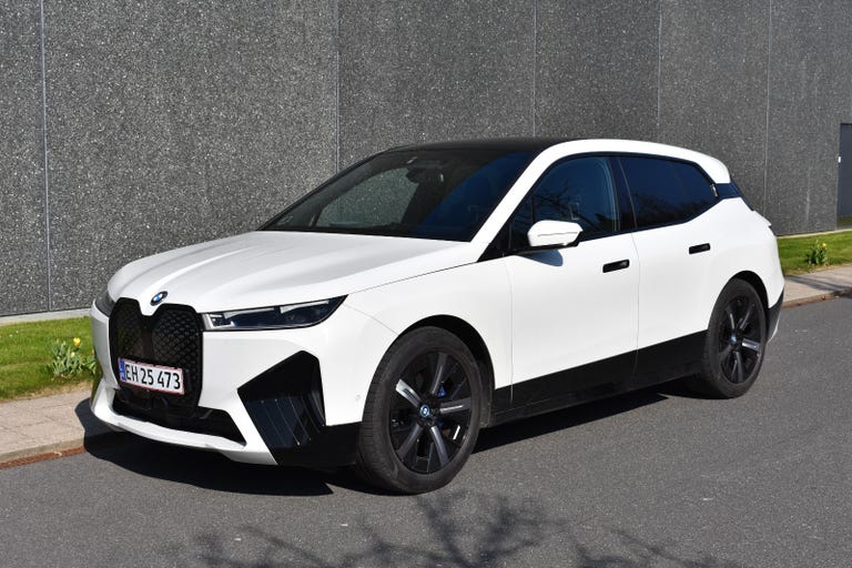 BMW iX xDrive40 Sport