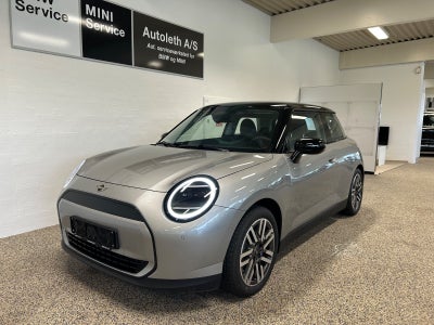 MINI Cooper E  Classic Trim S 3d