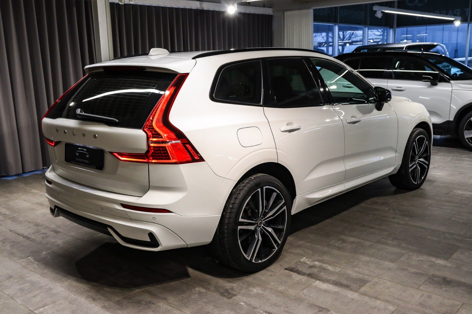 Billede af Volvo XC60 2,0 B4 197 R-Design aut.
