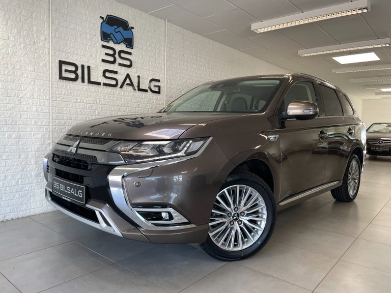 Mitsubishi Outlander PHEV Intense CVT 4WD