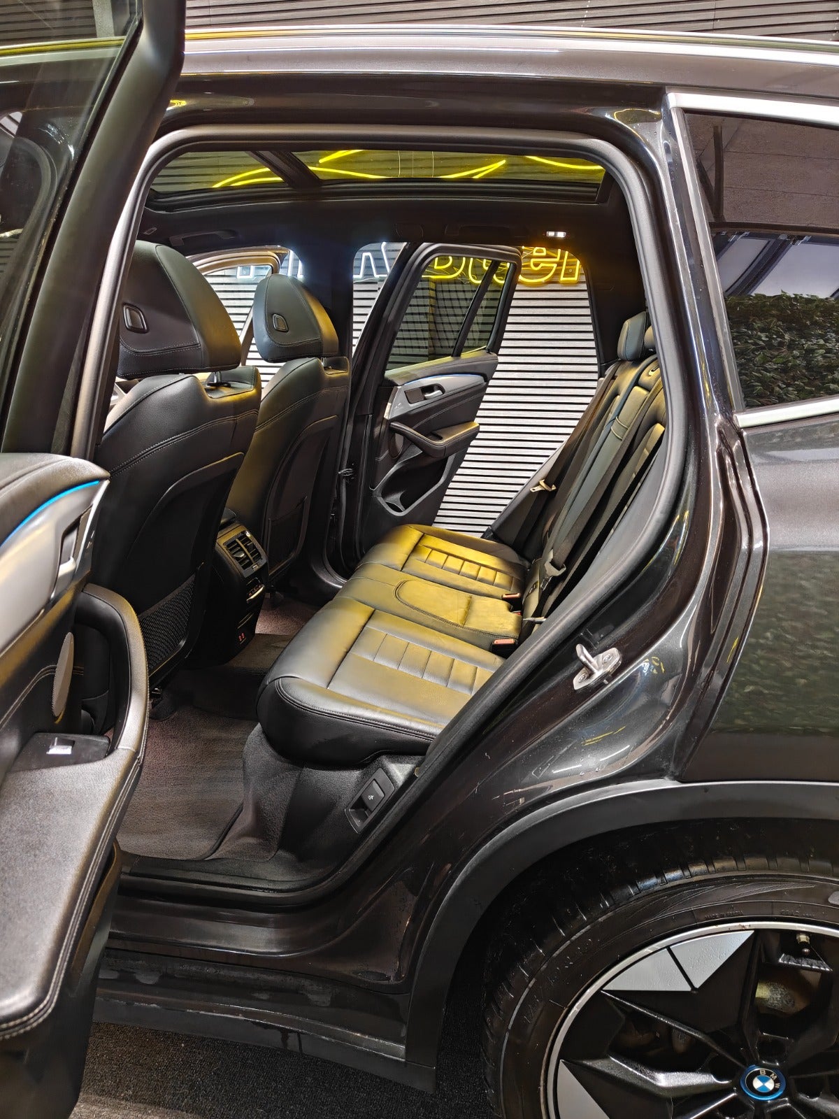 Billede af BMW iX3 Charged Plus