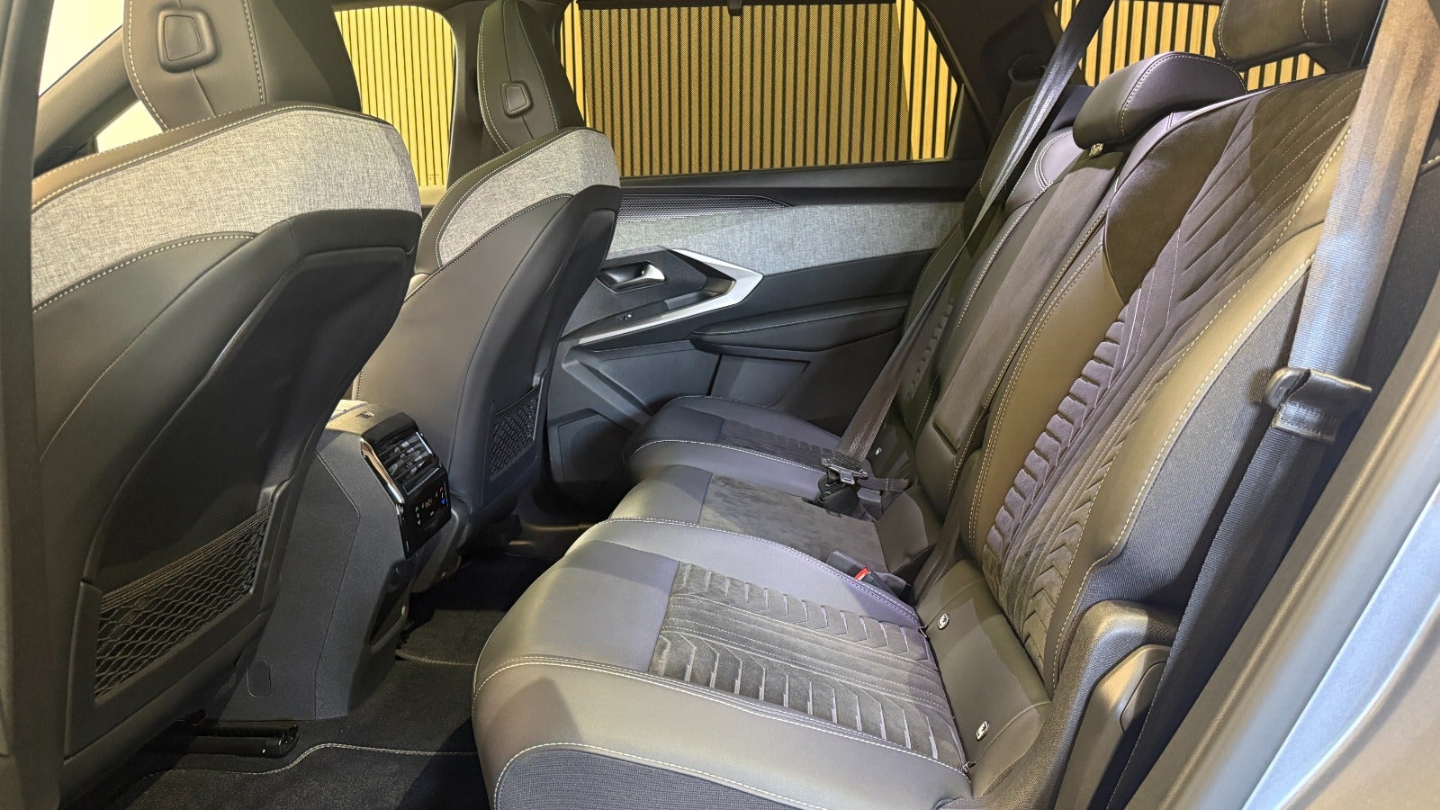 Billede af Peugeot e-5008 77 GT Pack AWD 7prs