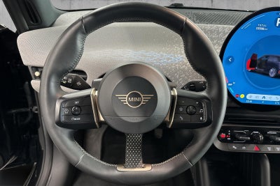 MINI Cooper SE Favoured Trim M