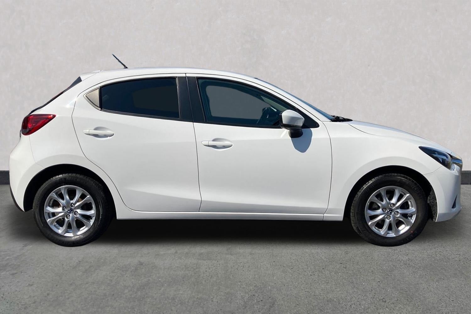 Billede af Mazda 2 1,5 SkyActiv-G 90 Niseko aut.