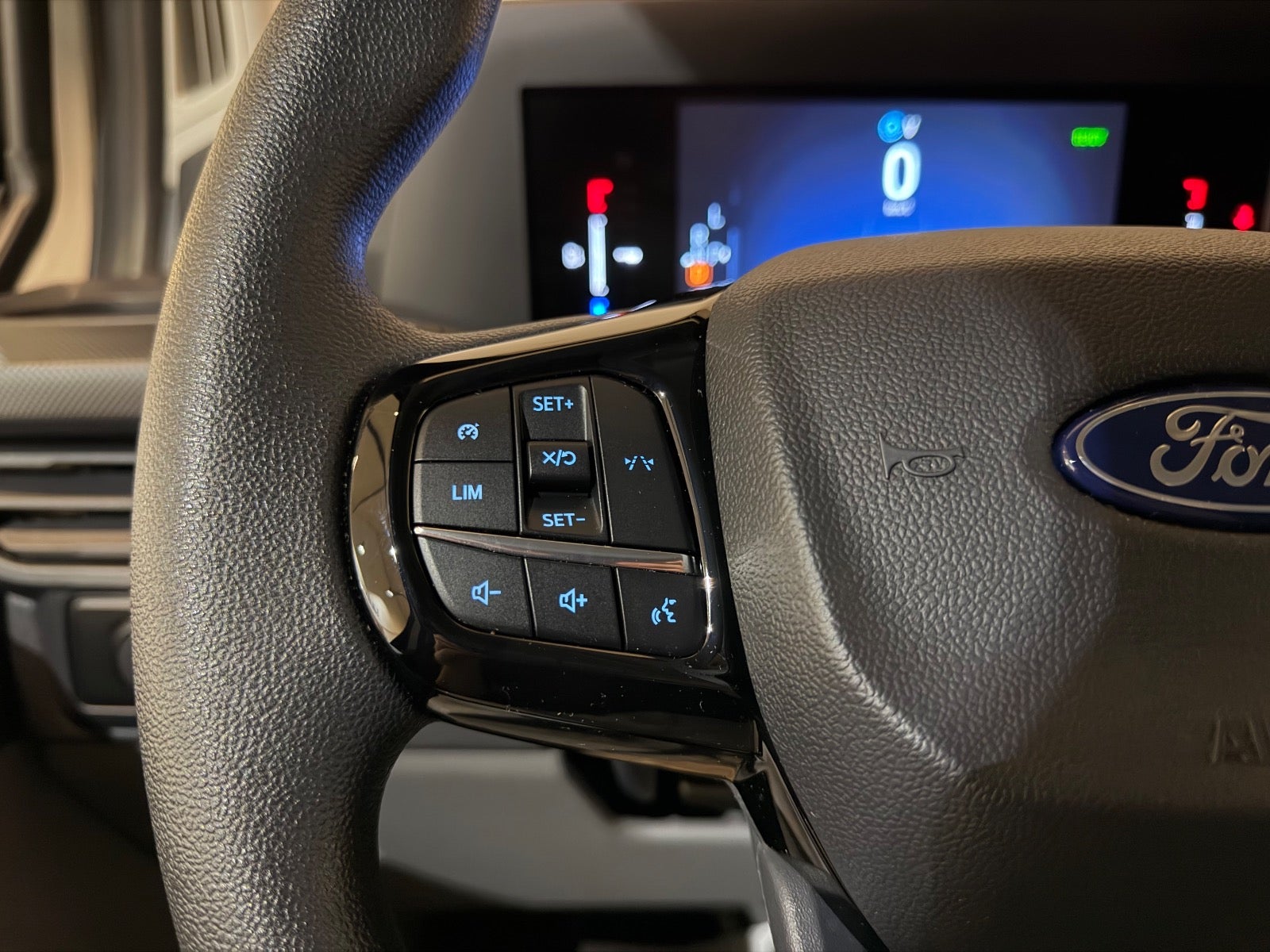 Ford E-Transit Custom 320L Trend