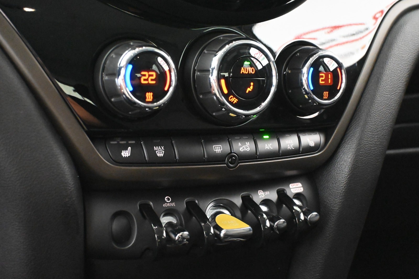 MINI Countryman Cooper SE Essential aut. ALL4