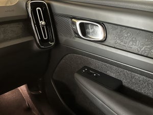 Volvo EX40 Standard Range Plus