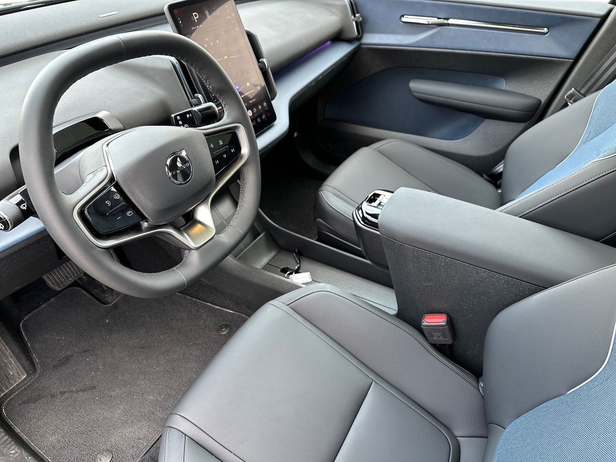 Volvo EX30 Twin Performance Ultra billede 11