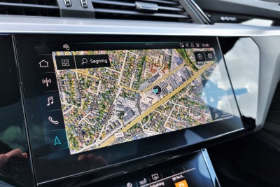 Audi e-tron S-line Sportback quattro - 11