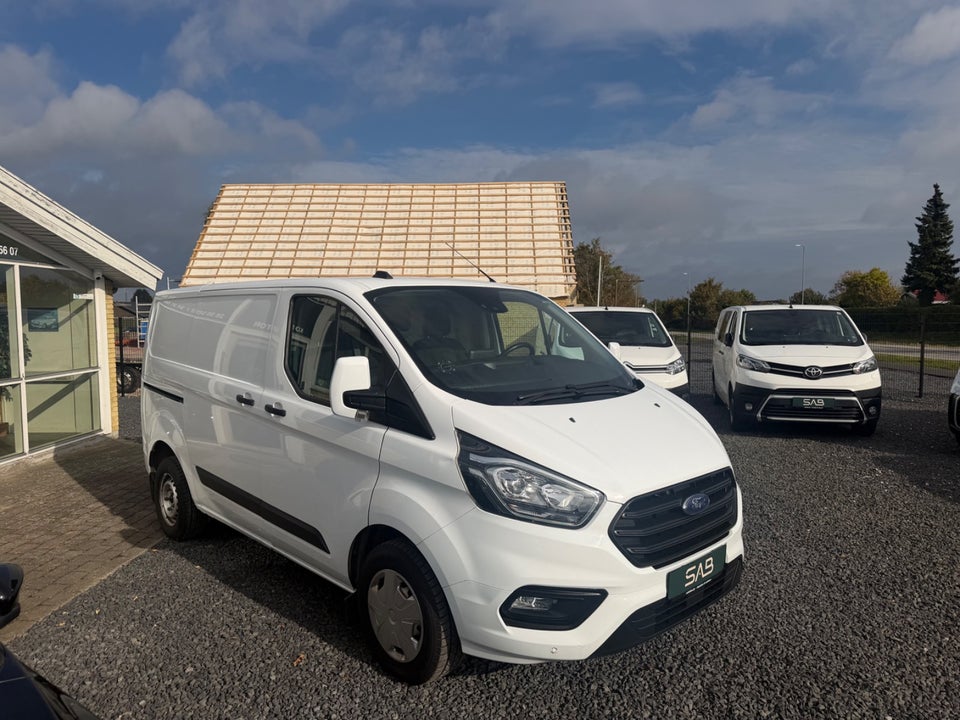 Ford Transit Custom 300 L1, Billede 4