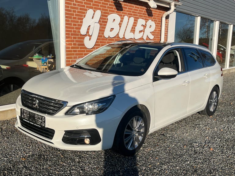 Peugeot 308 BlueHDi 130 Allure Sky SW