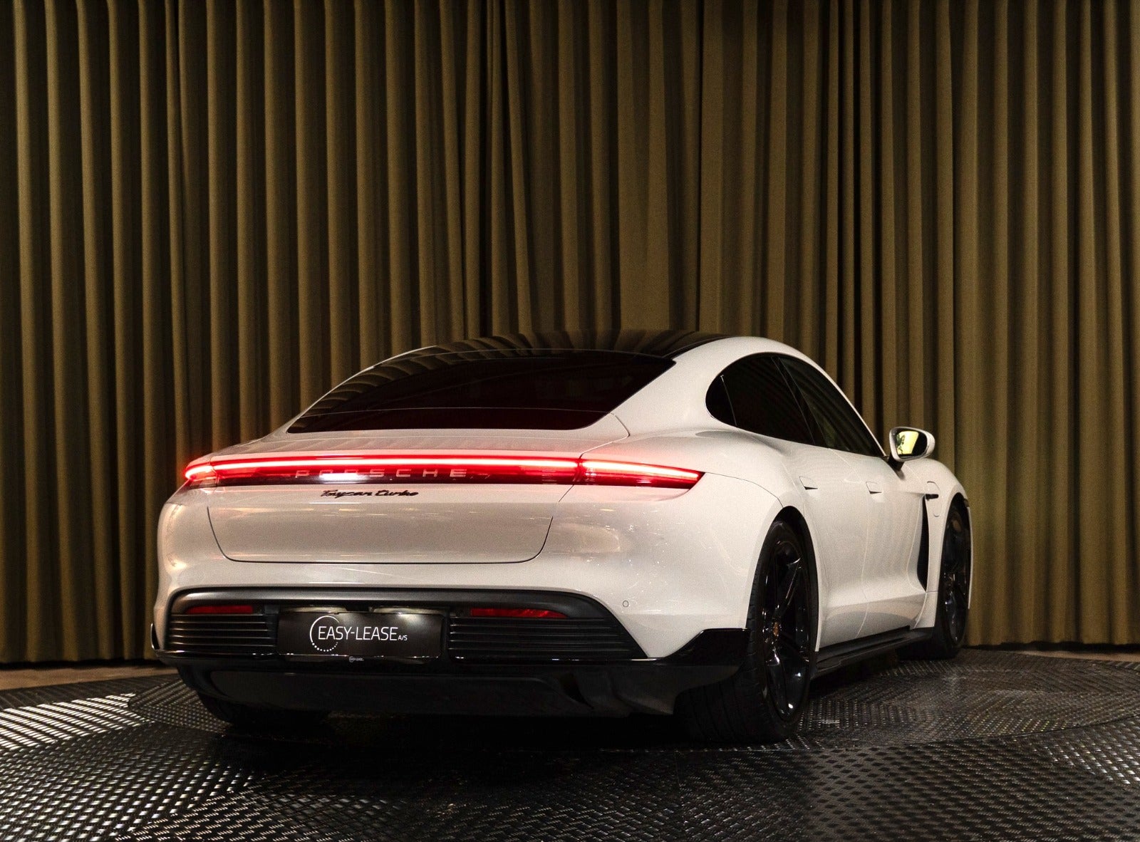 Billede af Porsche Taycan Turbo  Performance+
