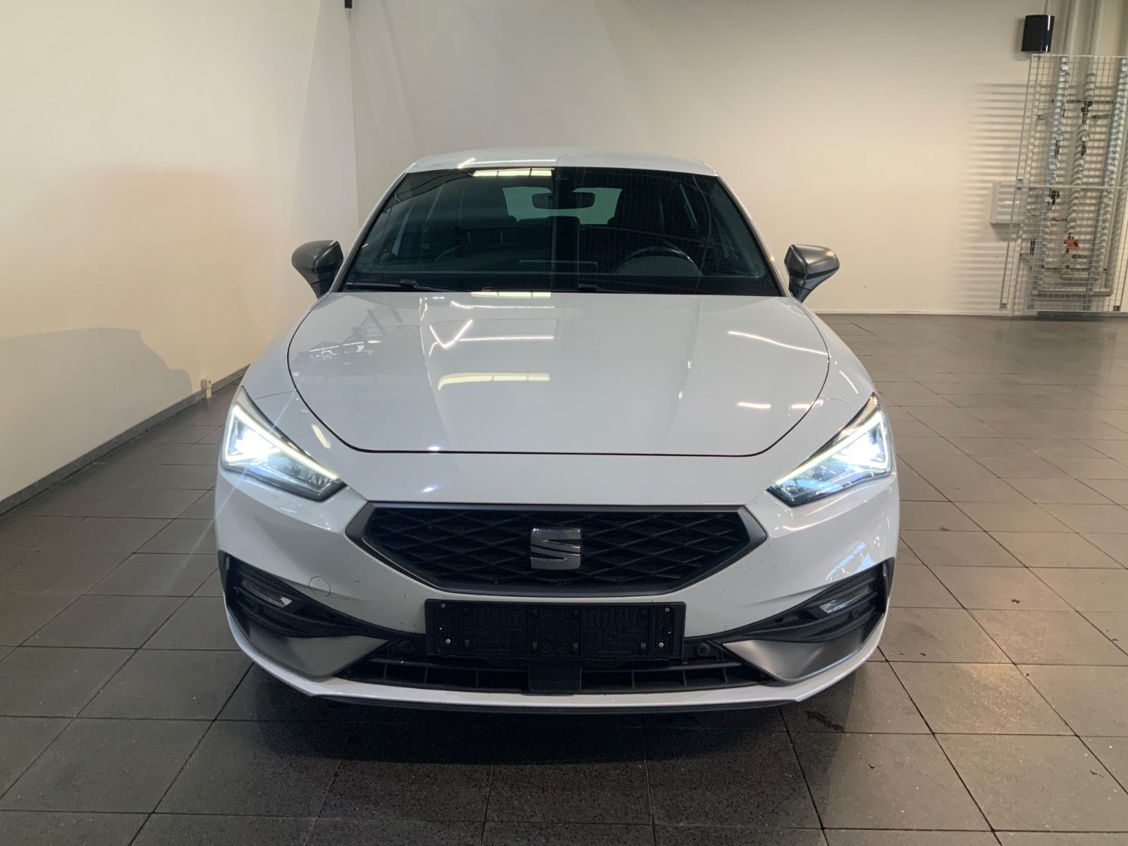 Seat Leon (2/8)