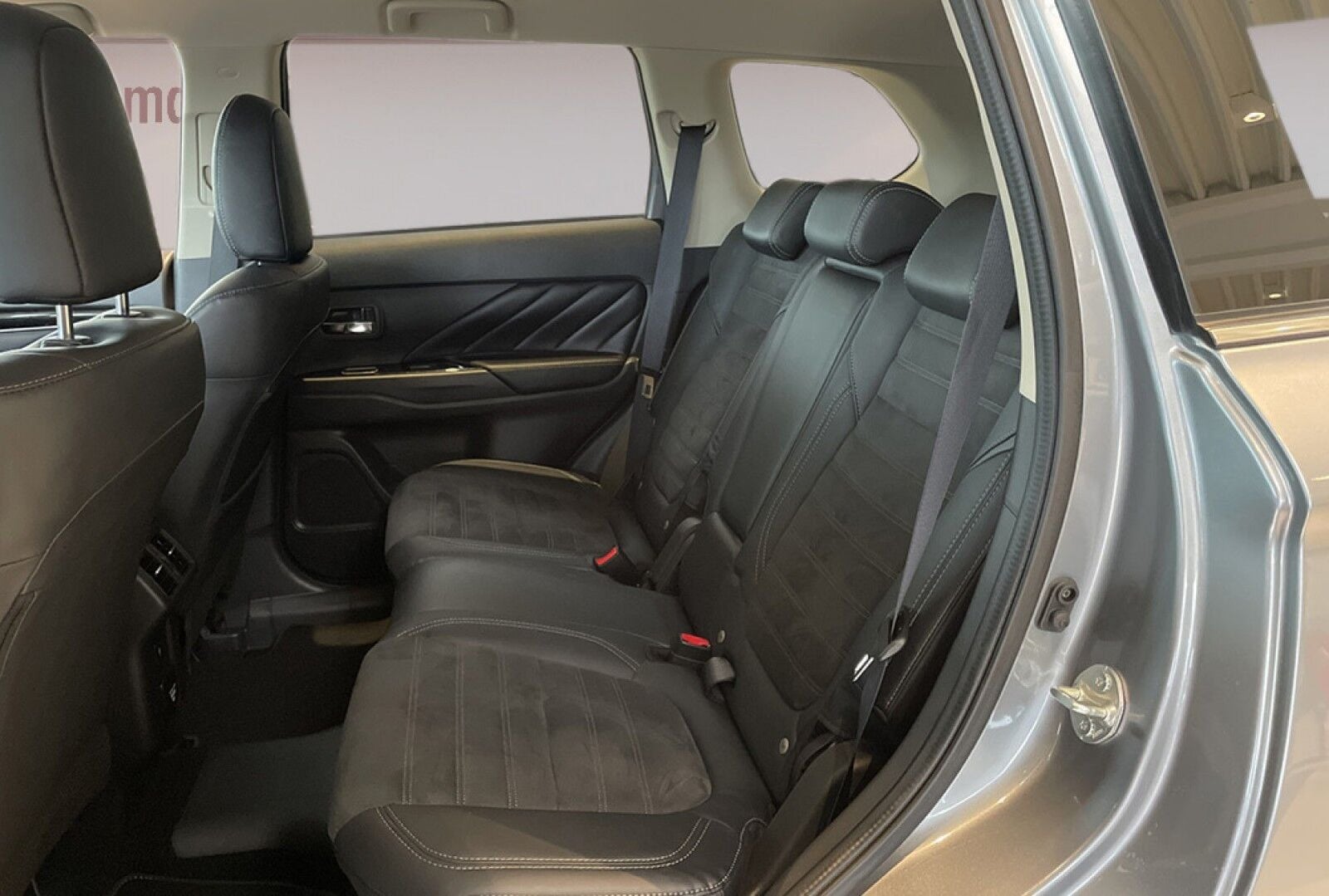 Mitsubishi Outlander PHEV Intense CVT 4WD