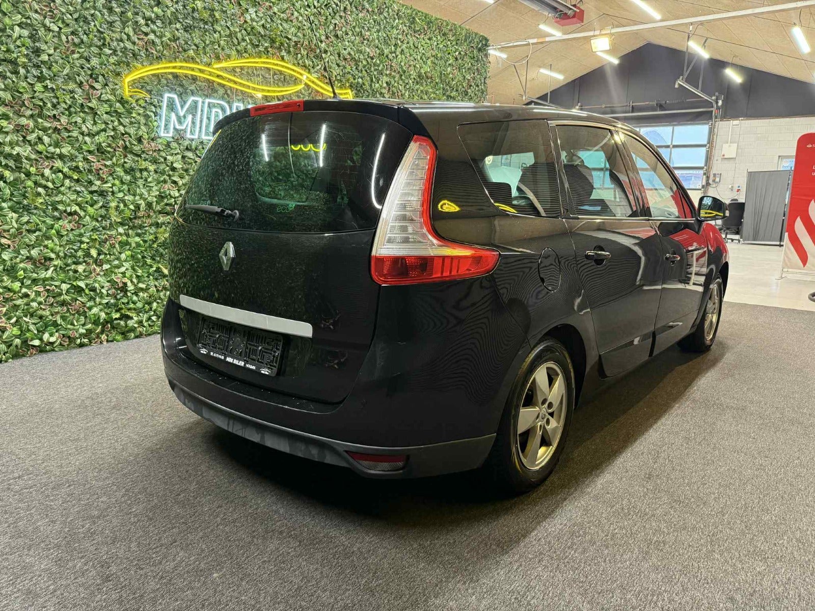 Billede af Renault Grand Scenic III 1,9 dCi 130 Dynamique 7prs