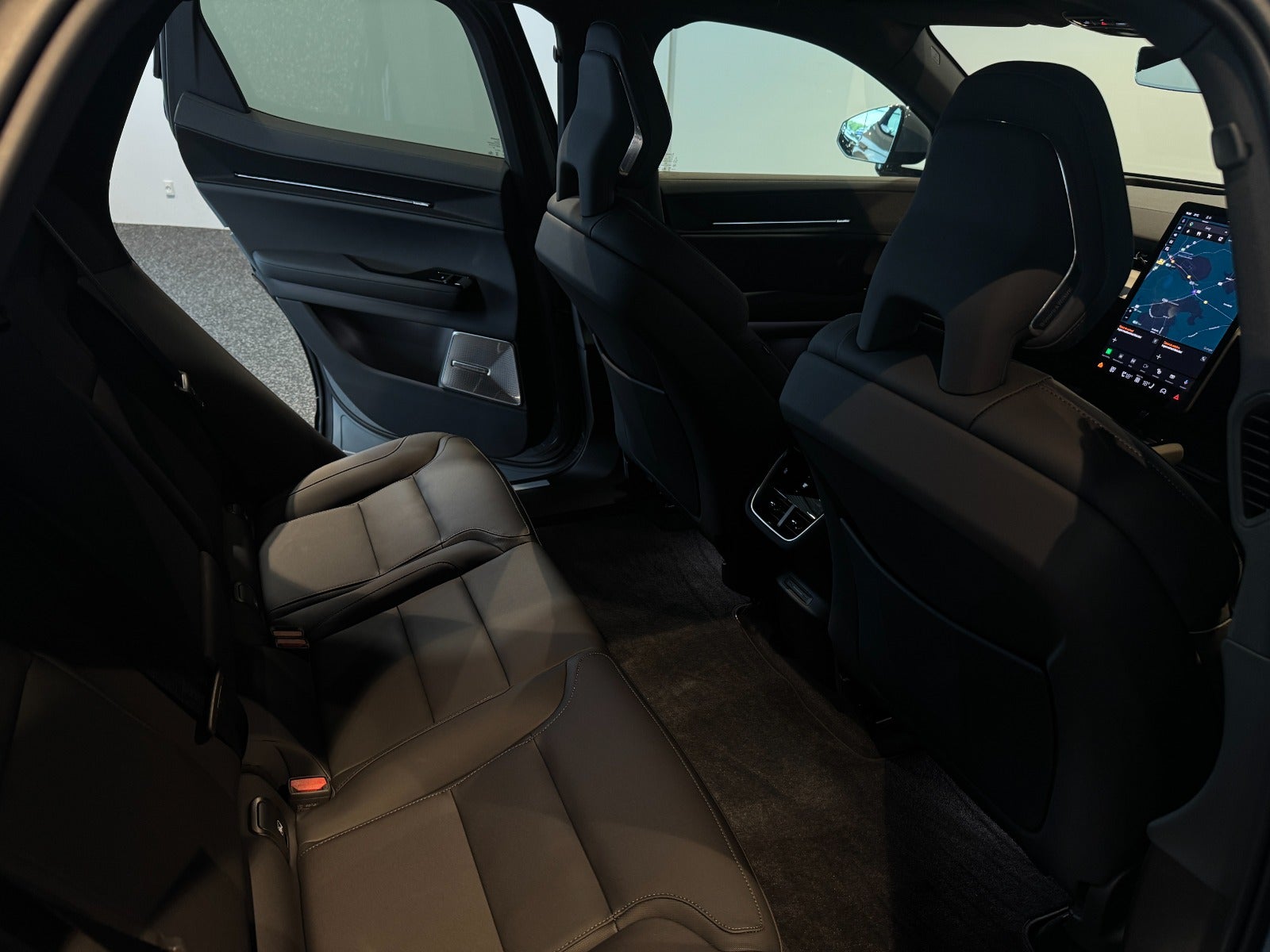 Polestar 3 Long Range AWD 5d - 8
