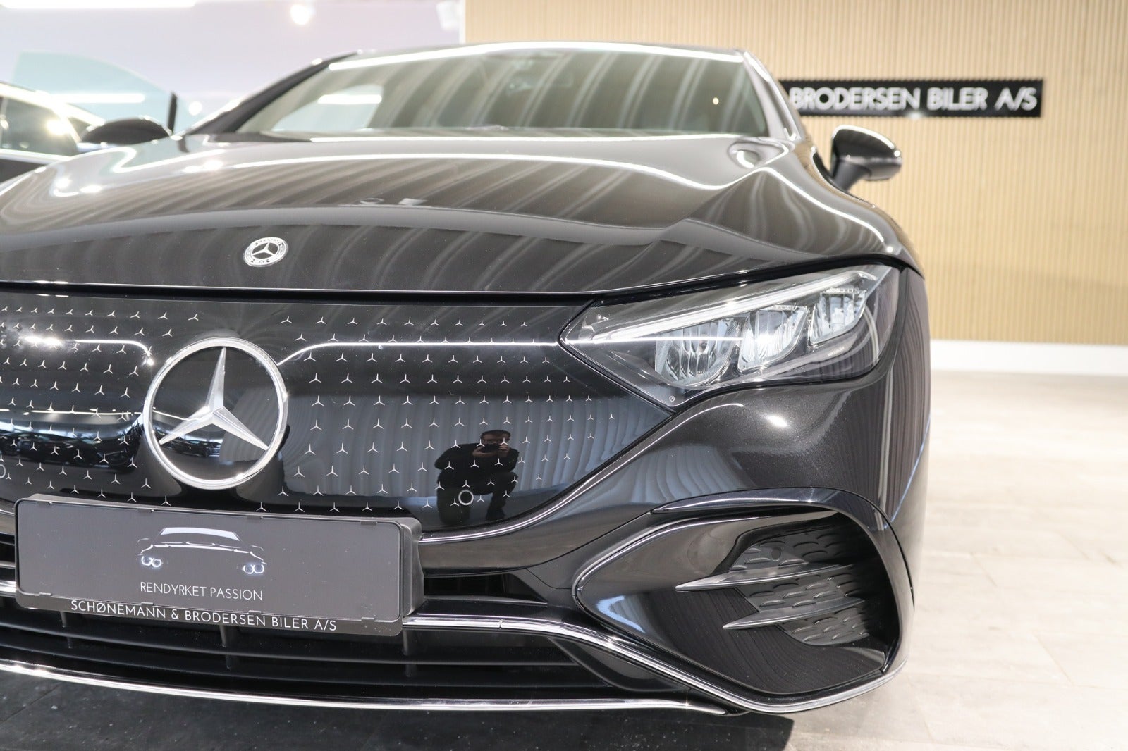 Billede af Mercedes EQE350 AMG Line