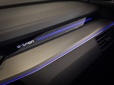 Audi e-tron S quattro