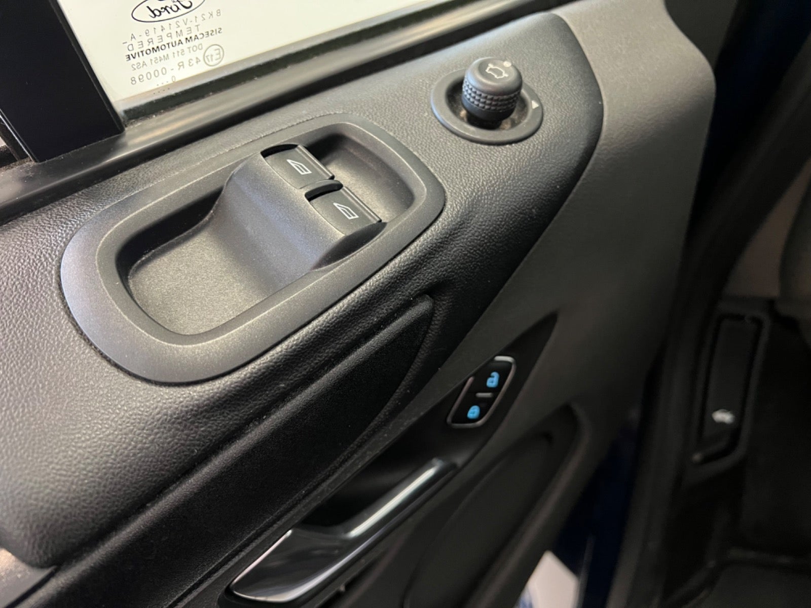 Billede af Ford Transit Custom 300L 2,0 TDCi 130 Trend