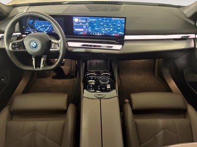 BMW i5 eDrive40 Touring M-Sport Van