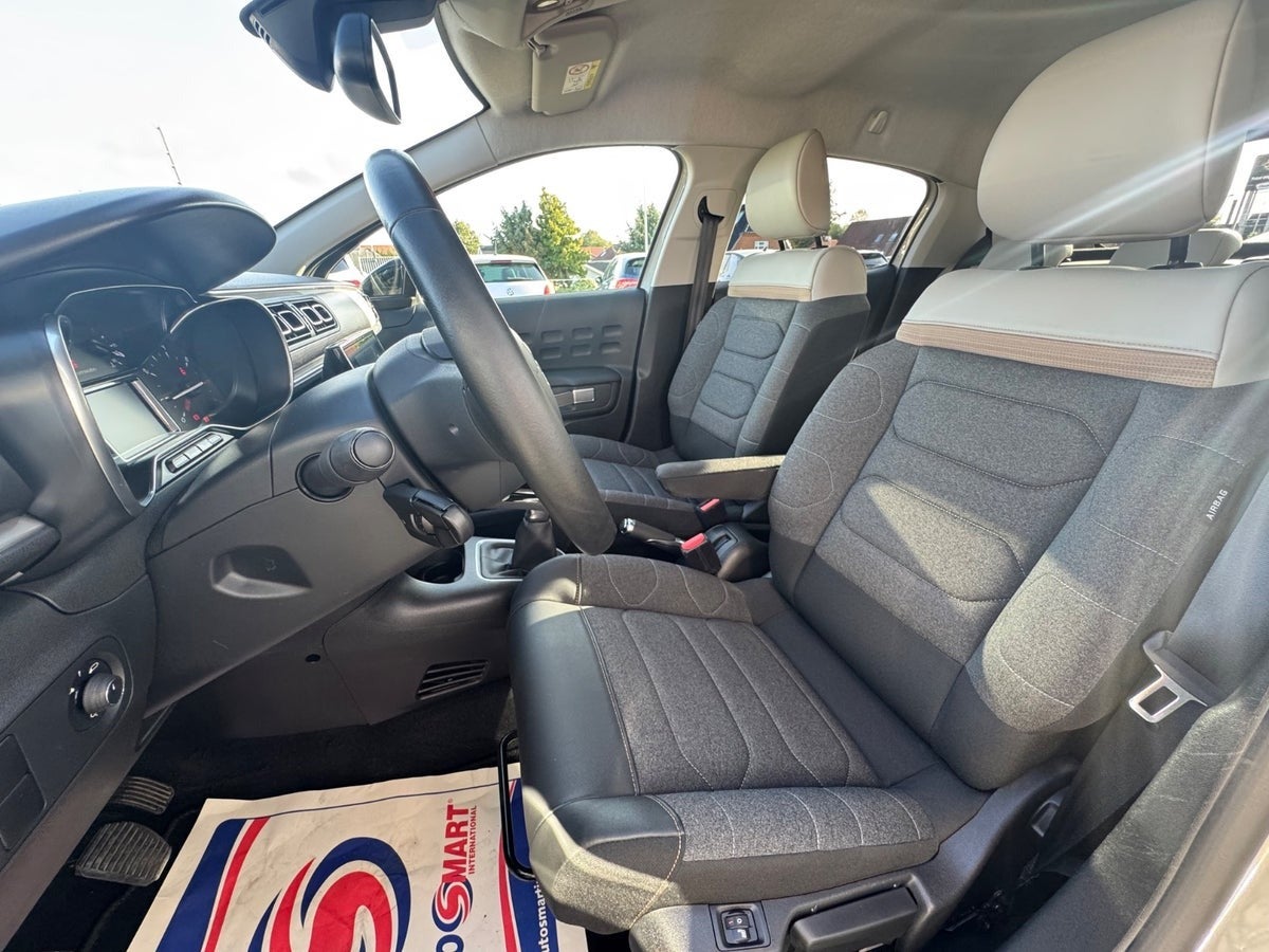 Billede af Citroën C3 1,2 PureTech 83 Shine Sport