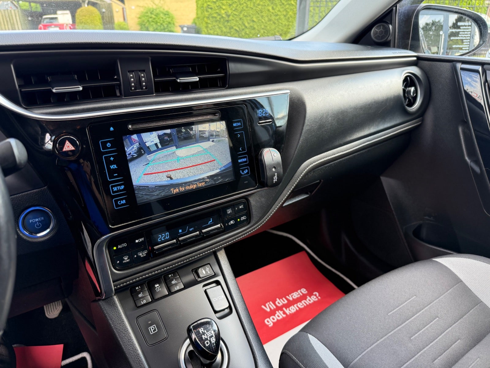 Billede af Toyota Auris 1,8 Hybrid H2 Comfort Touring Sports CVT