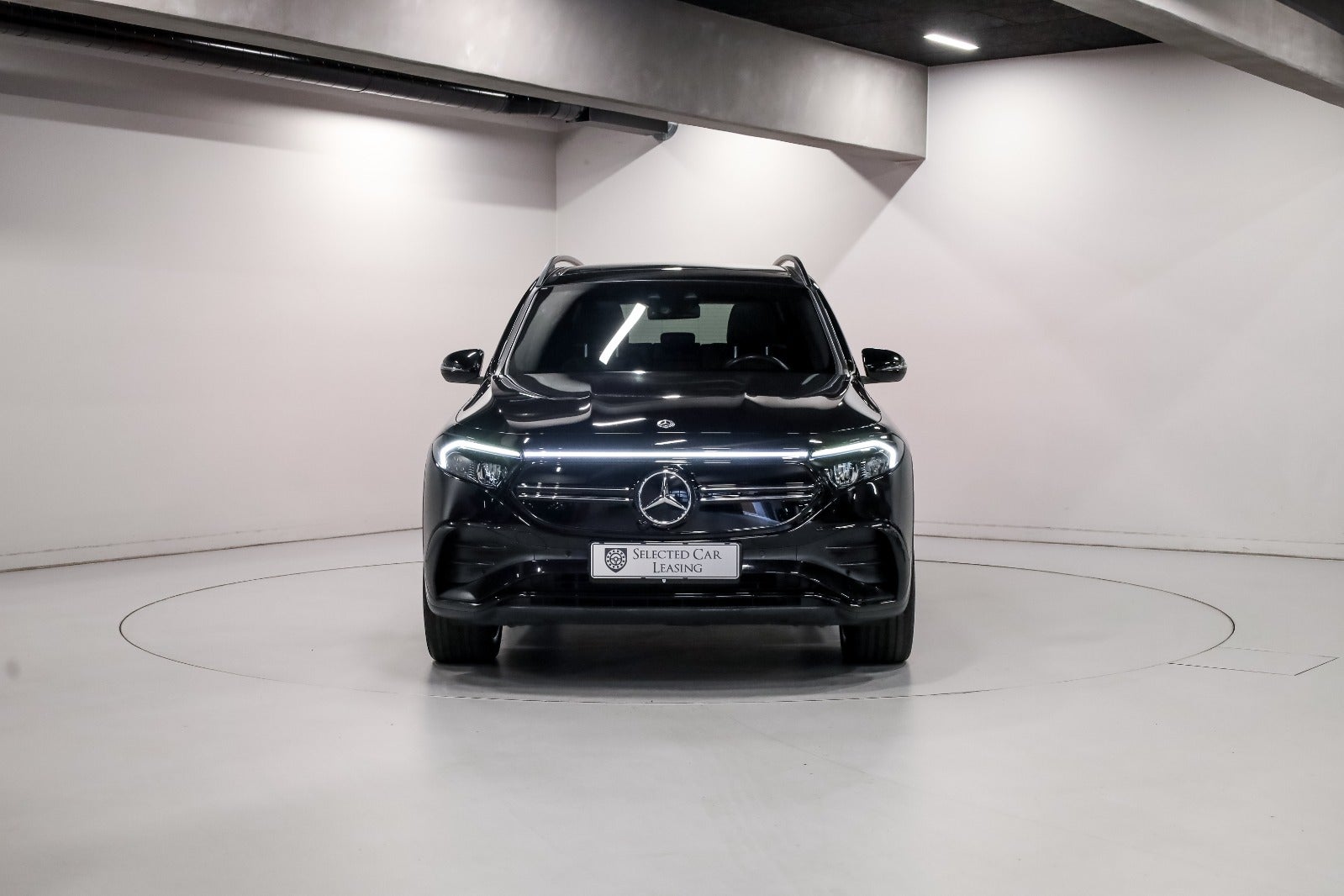 Mercedes-Benz EQB300 AMG Line 4Matic 7prs