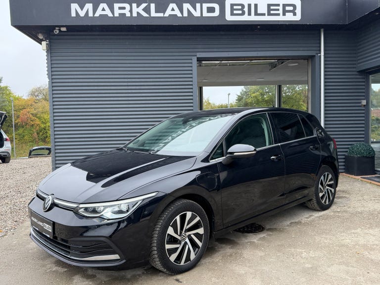 VW Golf VIII eHybrid DSG