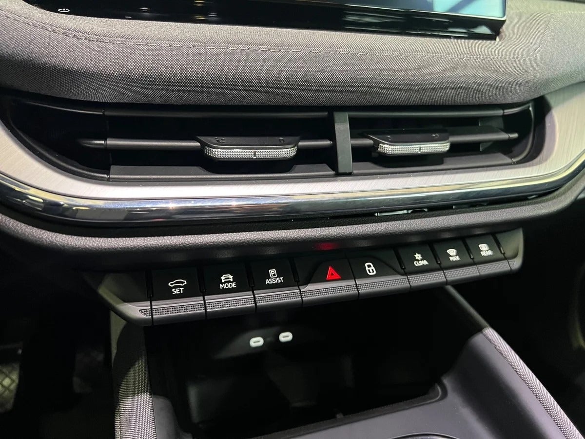 Skoda Enyaq iV Plus Loft
