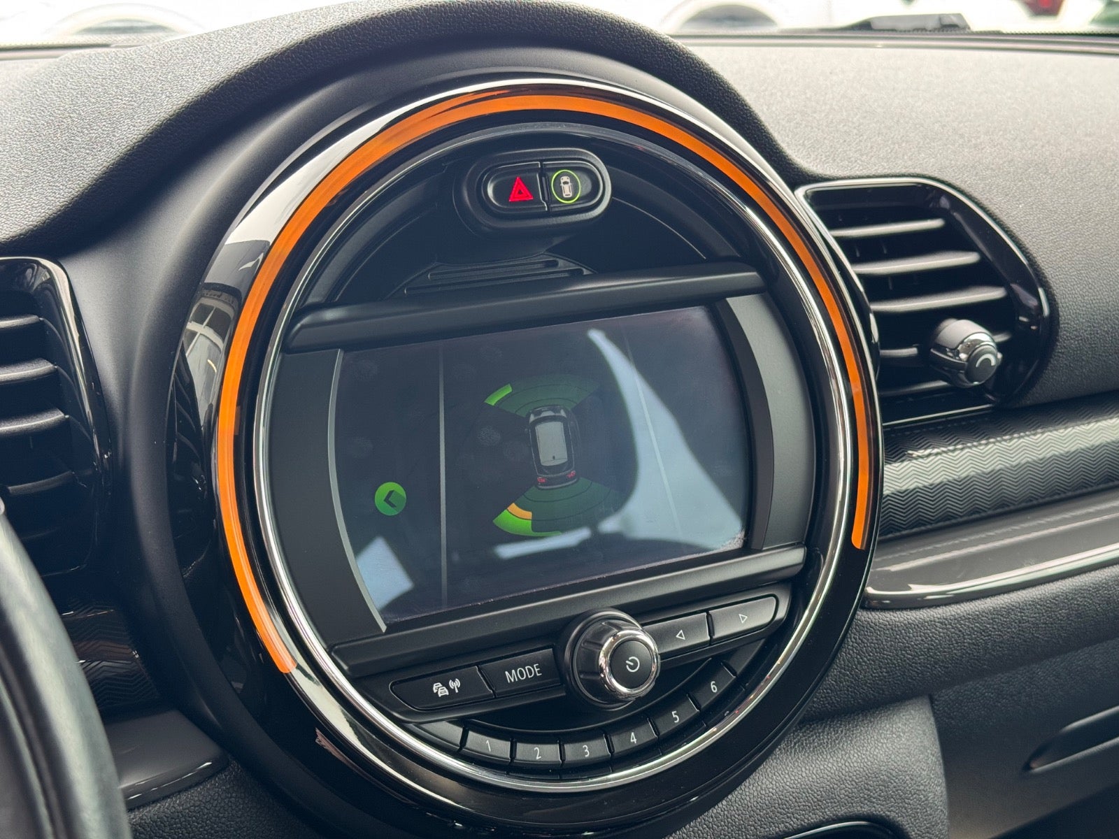 Billede af MINI Clubman Cooper 1,5 Essential aut.