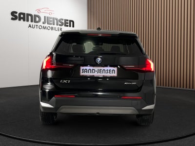 BMW iX1 xDrive30 Van