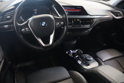 BMW 118i Sport Line aut.