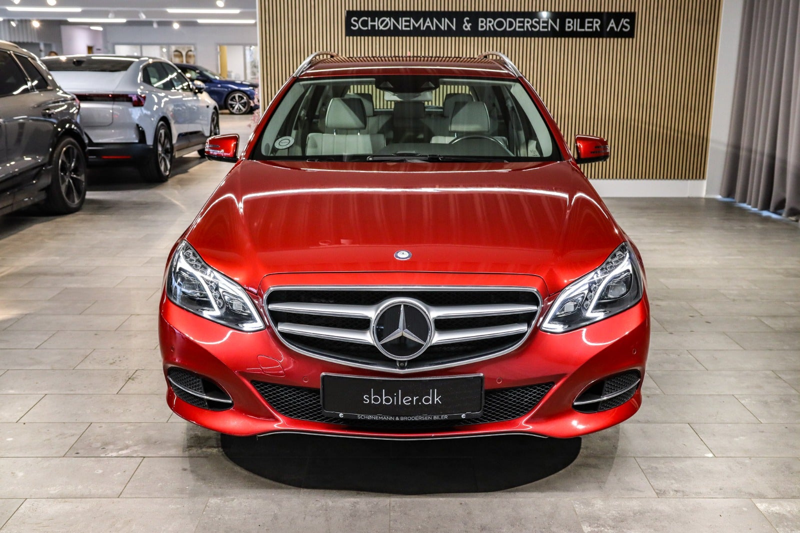 Billede af Mercedes E350 3,0 BlueTEC Avantgarde stc. aut.