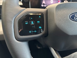 Ford Explorer Select Extended Range