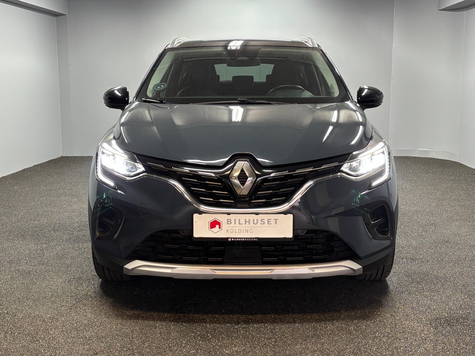 Billede af Renault Captur 1,6 E-Tech Intens