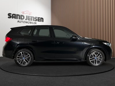 BMW iX1 eDrive20 M-Sport Premium