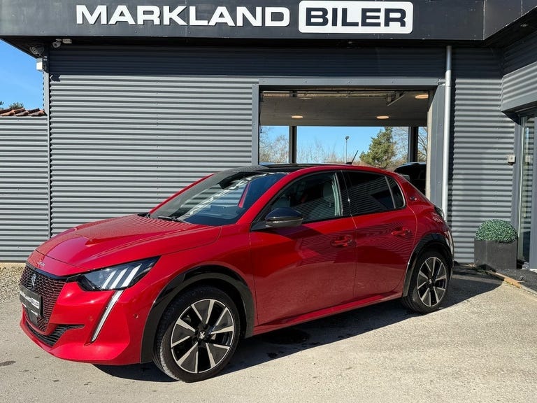 Peugeot e-208 GT