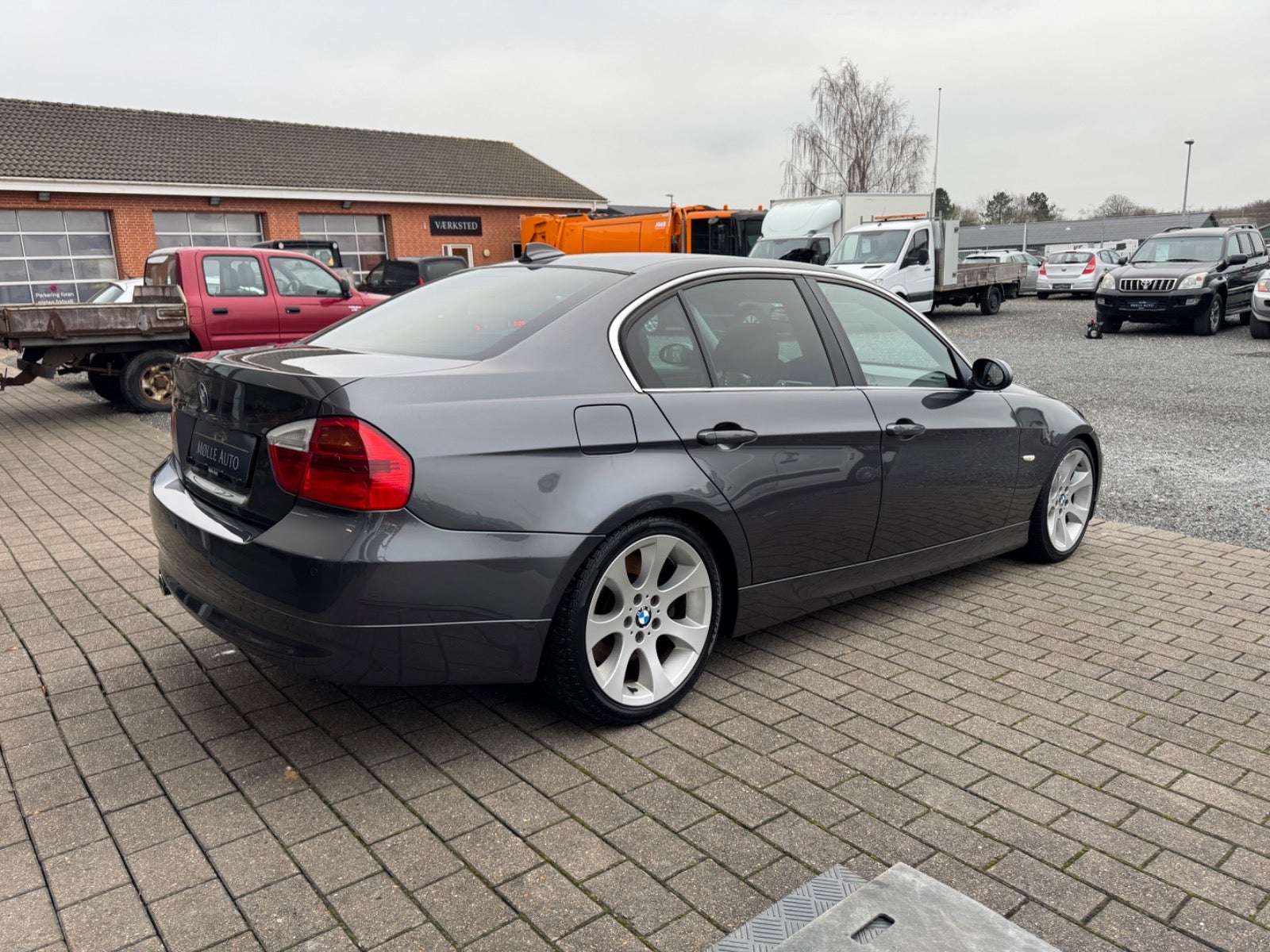 Billede af BMW 330i 3,0 